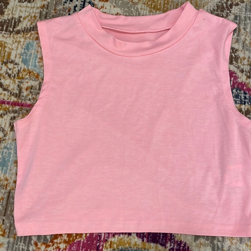 SHEIN cropped pink tank top, Medium